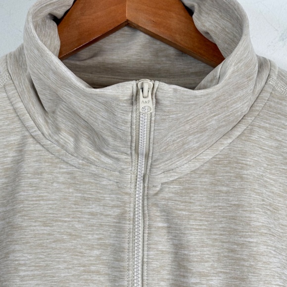 Abercrombie Soft A&F Cinch Hem Half Zip Pullover S Beige Oatmeal Cropped Bungee - Picture 5 of 12